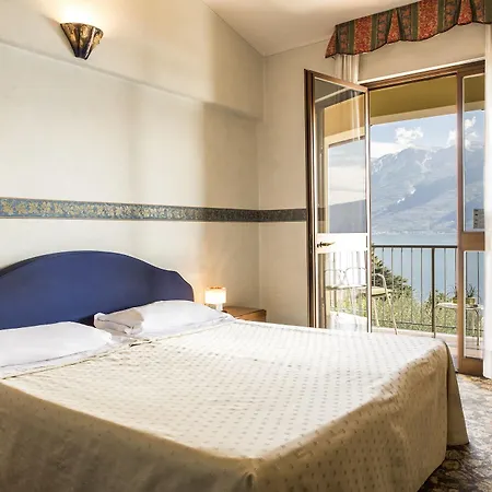Hotel Meandro - View Gargnano
