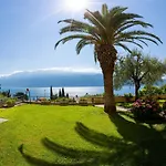 فندق Meandro - View غارنانو
