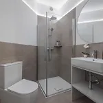 Meandro - View فندق غارنانو