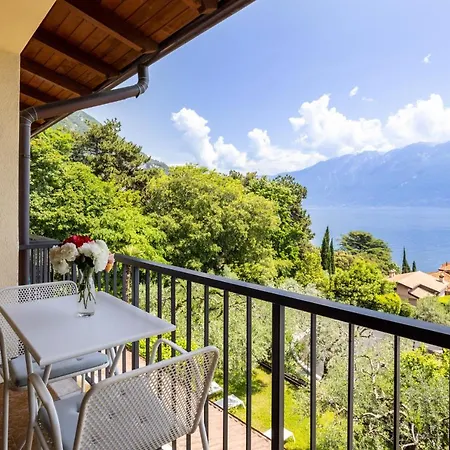 Meandro - View Hotel Gargnano