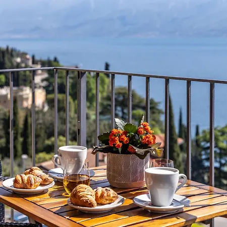 Meandro - View 4* Gargnano