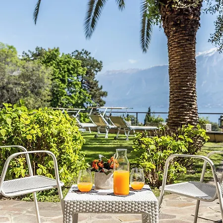 Meandro - View Hotel Gargnano