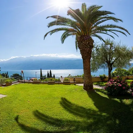 Hotel Meandro - View Gargnano