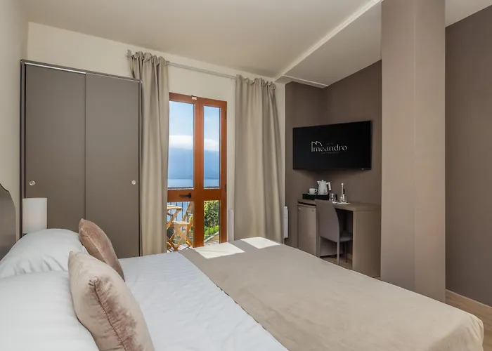 Hotel Meandro - View Gargnano