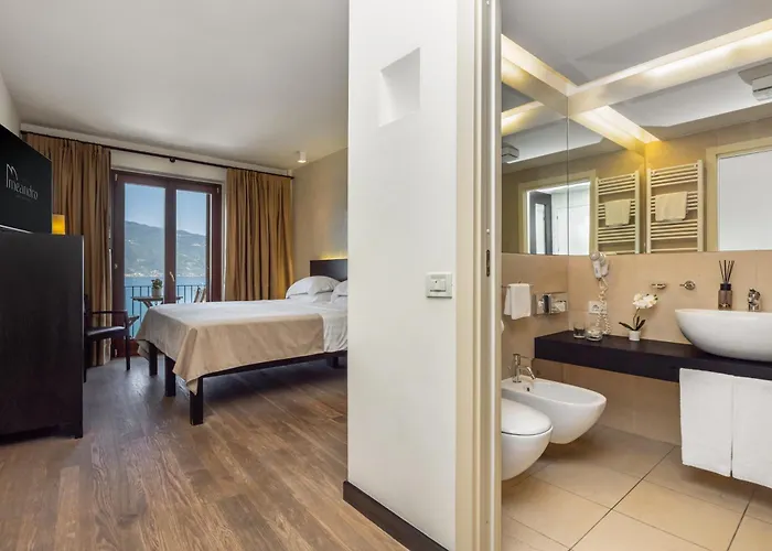 Meandro - View Gargnano