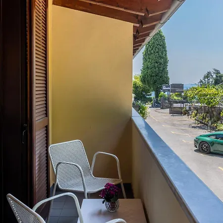 Hotel Meandro - View Gargnano